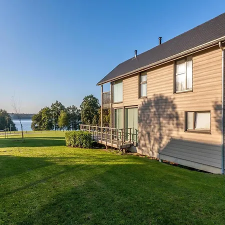 Elegant 3 Bedroom With Sauna Villa